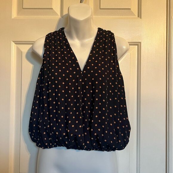 Banana Republic Polka Dot V Neck Sleeveless Navy Women's Top sz XSP - Picture 1 of 6